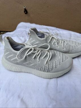 Avia Off-White Knit Lace-Up Athletic Sneakers
